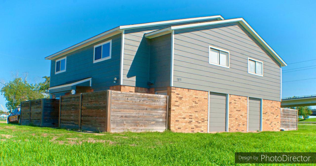 Cool & Comfy Condo! Family Friendly! College Station Kültér fotó